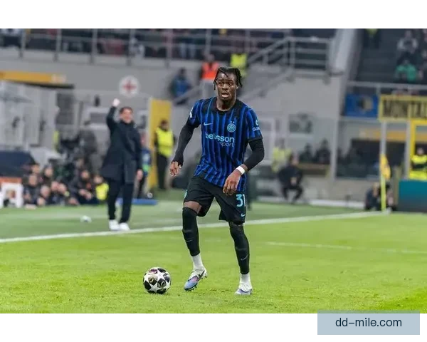 国际米兰欧冠主场闷平皇家社会攻势不断却难破门引发球迷热议赛后