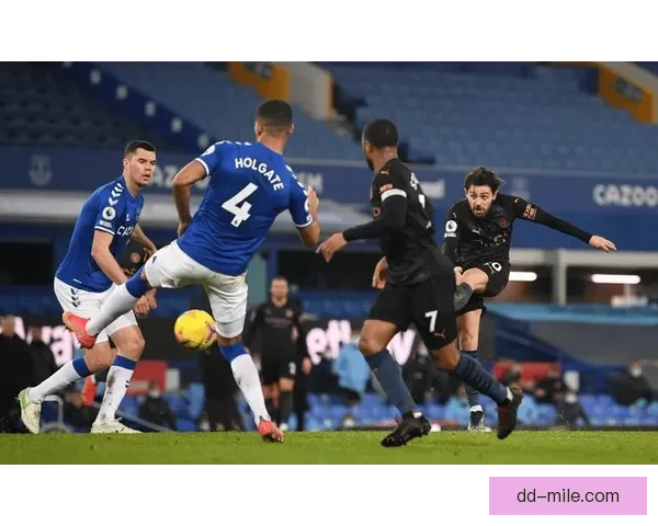 埃弗顿为弥补财政亏空被迫出售中场核心奥纳纳至阿斯顿维拉