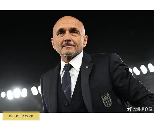 斯帕莱蒂荣膺意甲赛季最佳教练带领那不勒斯创历史新篇章