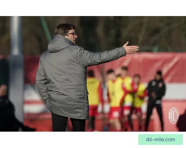 米兰意甲客场险胜蒙扎，凭借关键进球稳住争冠希望