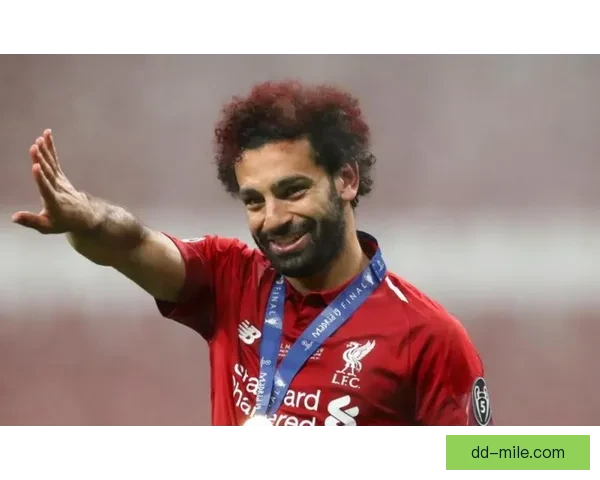 萨拉赫欧冠决赛点球闪击破门助利物浦捧杯成为英雄